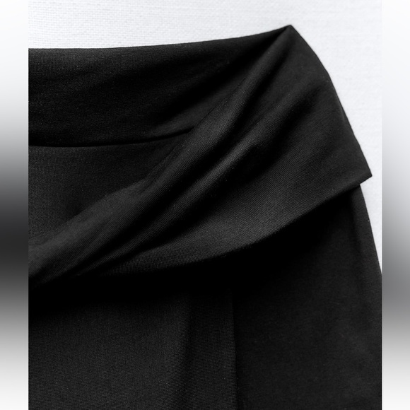 Zara Black off shoulder Dress - Picture 5 of 5